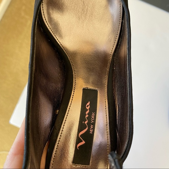 Nina Ricci satin ankle strap Peep toe heels - Picture 9 of 14